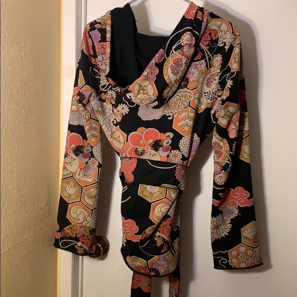 Jacket - Picture 3 of 3